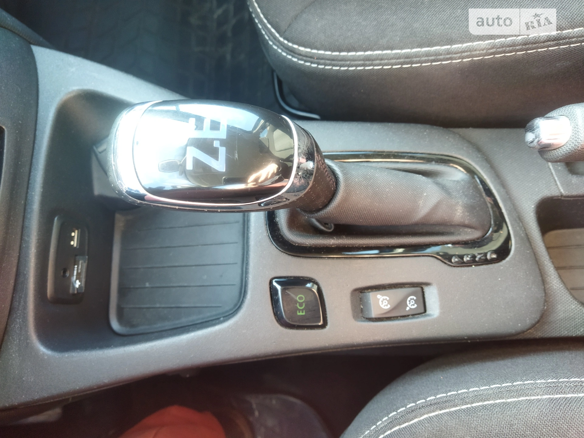 2017 Renault ZOE - мініатюра 16