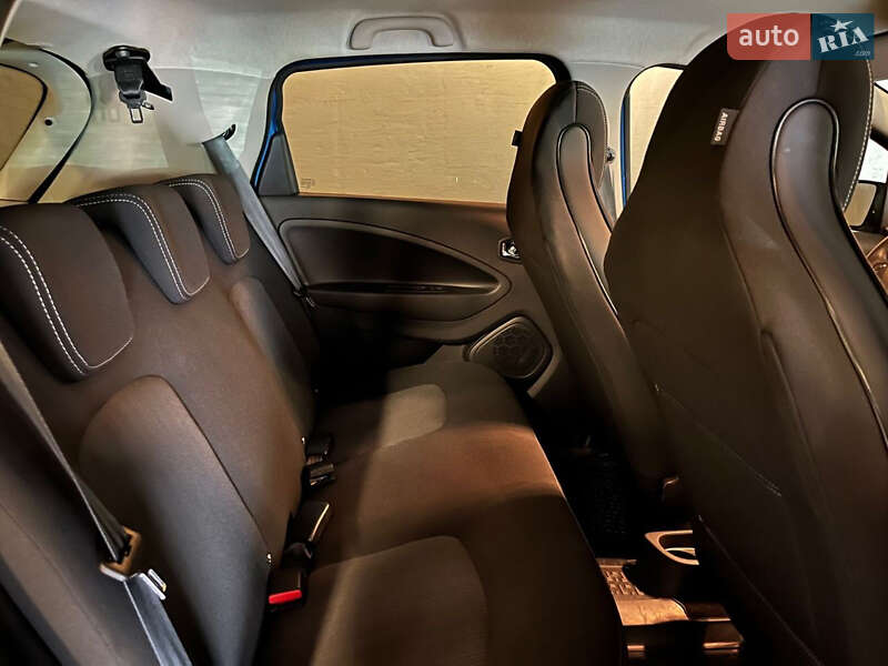 Хетчбек Renault Zoe 2017 в Києві фото 8 Хетчбек Renault Zoe 2017 в Києві