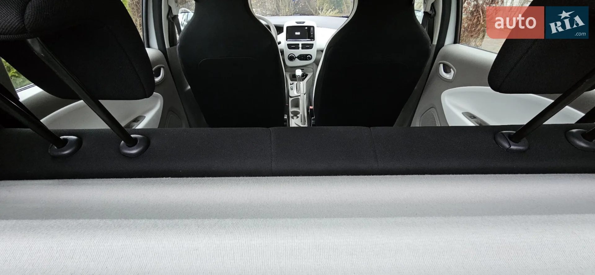 2019 Renault ZOE - мініатюра 13
