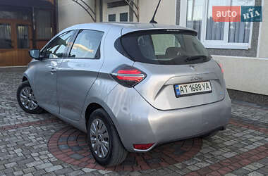 Хэтчбек Renault Zoe 2021 в 