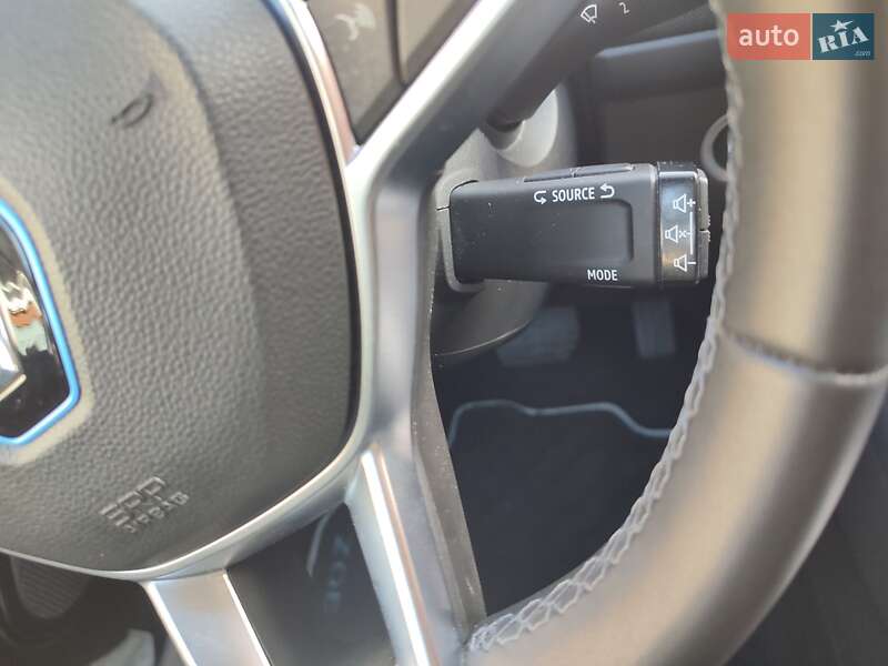 Хэтчбек Renault Zoe 2019 в Заболотове фото 16 Хэтчбек Renault Zoe 2019 в Заболотове