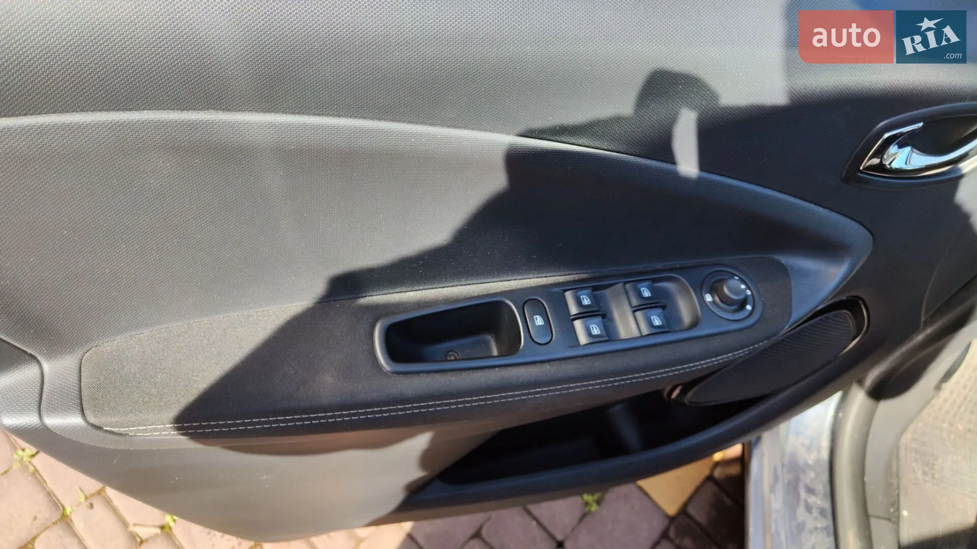 2017 Renault ZOE - мініатюра 10