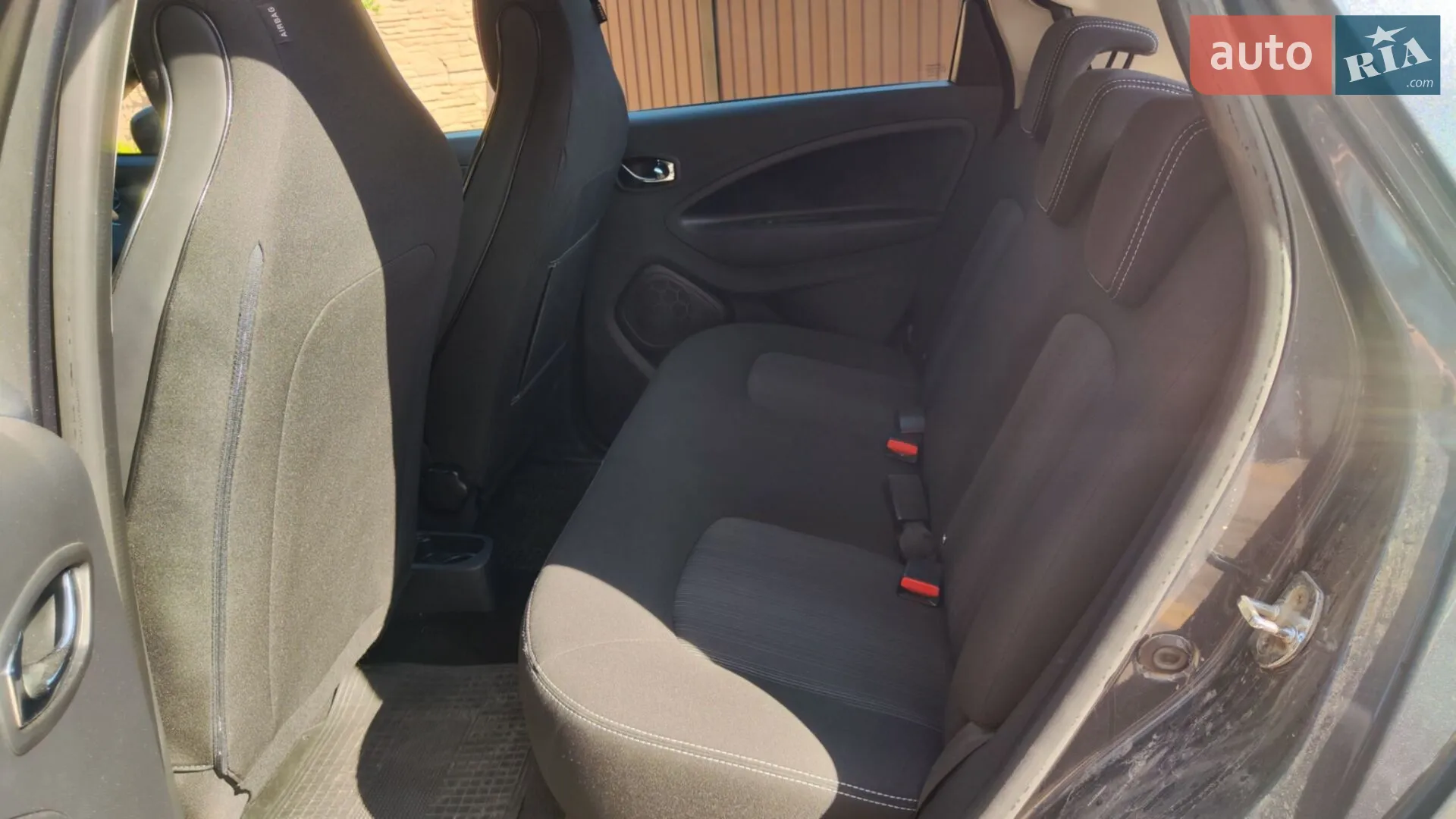 2017 Renault ZOE - мініатюра 12