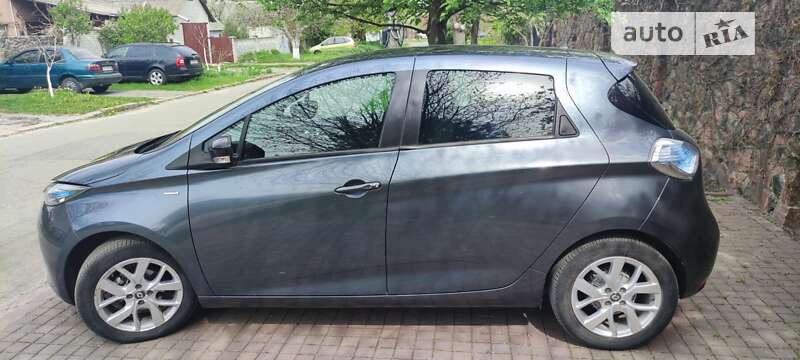 Хэтчбек Renault Zoe 2018 в Киеве