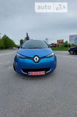 Хэтчбек Renault Zoe 2017 в Дубно