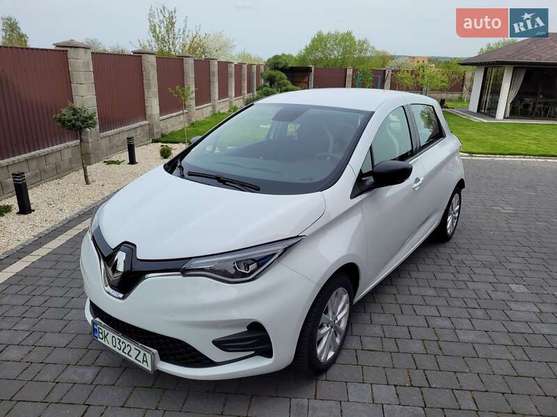 Хэтчбек Renault Zoe 2019 в Дубно