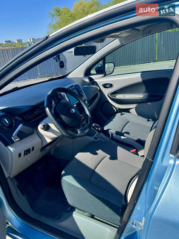Хэтчбек Renault Zoe 2015 в Хмельницком