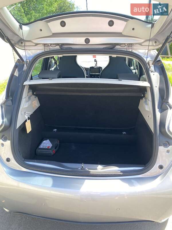 Хетчбек Renault Zoe 2014 в Львові