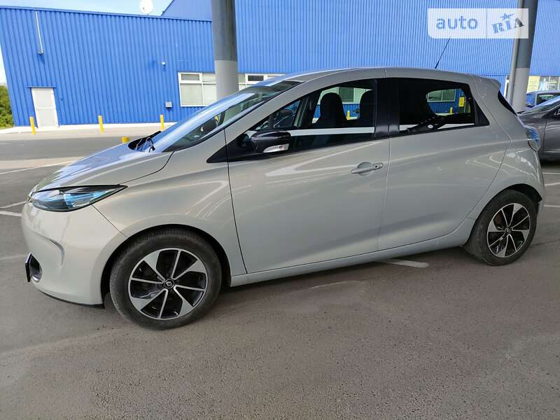 Хэтчбек Renault Zoe 2018 в Львове