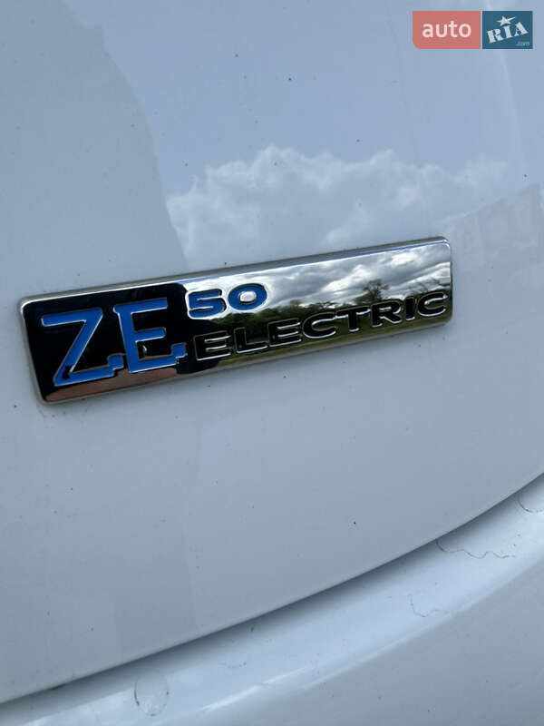 Хэтчбек Renault Zoe 2020 в Стрые