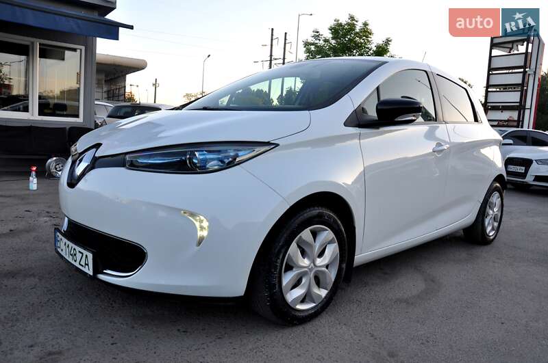 Хэтчбек Renault Zoe 2016 в Львове