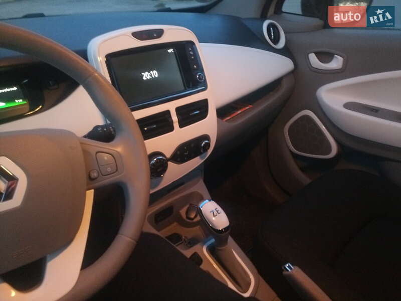 Хэтчбек Renault Zoe 2018 в Здолбунове фото 16 Хэтчбек Renault Zoe 2018 в Здолбунове