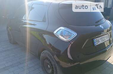 Хэтчбек Renault Zoe 2014 в Дубно