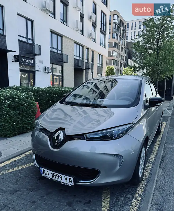 Renault Zoe 2014