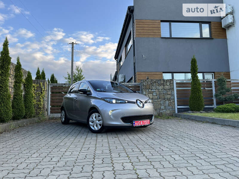 Хетчбек Renault Zoe 2013 в Стрию