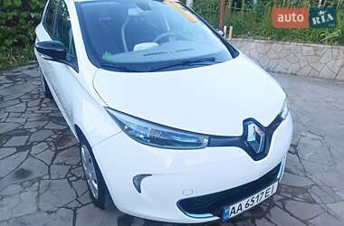 Хэтчбек Renault Zoe 2013 в 