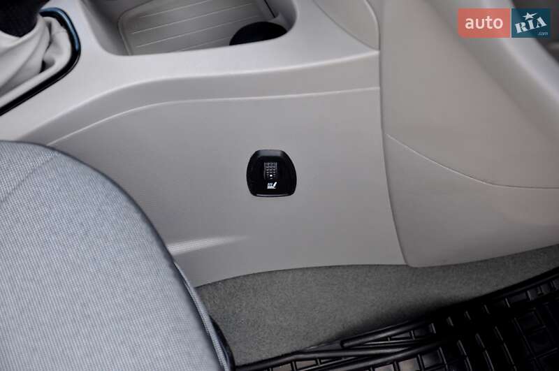 Хетчбек Renault Zoe 2015 в Львові