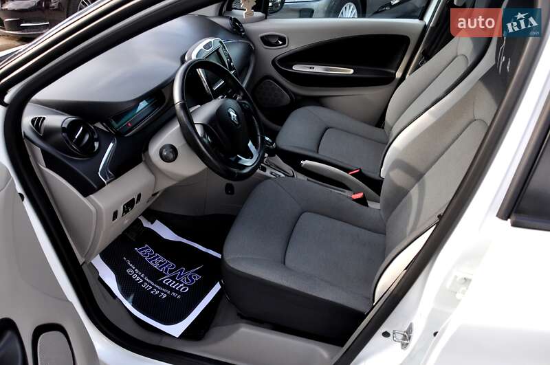Хетчбек Renault Zoe 2015 в Львові