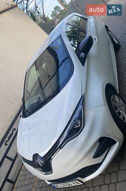 Хэтчбек Renault Zoe 2020 в 