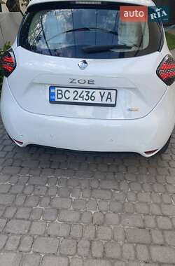Хэтчбек Renault Zoe 2020 в 
