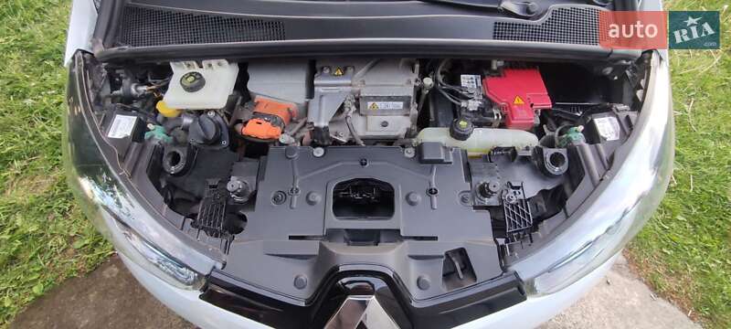 Хетчбек Renault Zoe 2015 в Нововолинську фото 9 Хетчбек Renault Zoe 2015 в Нововолинську