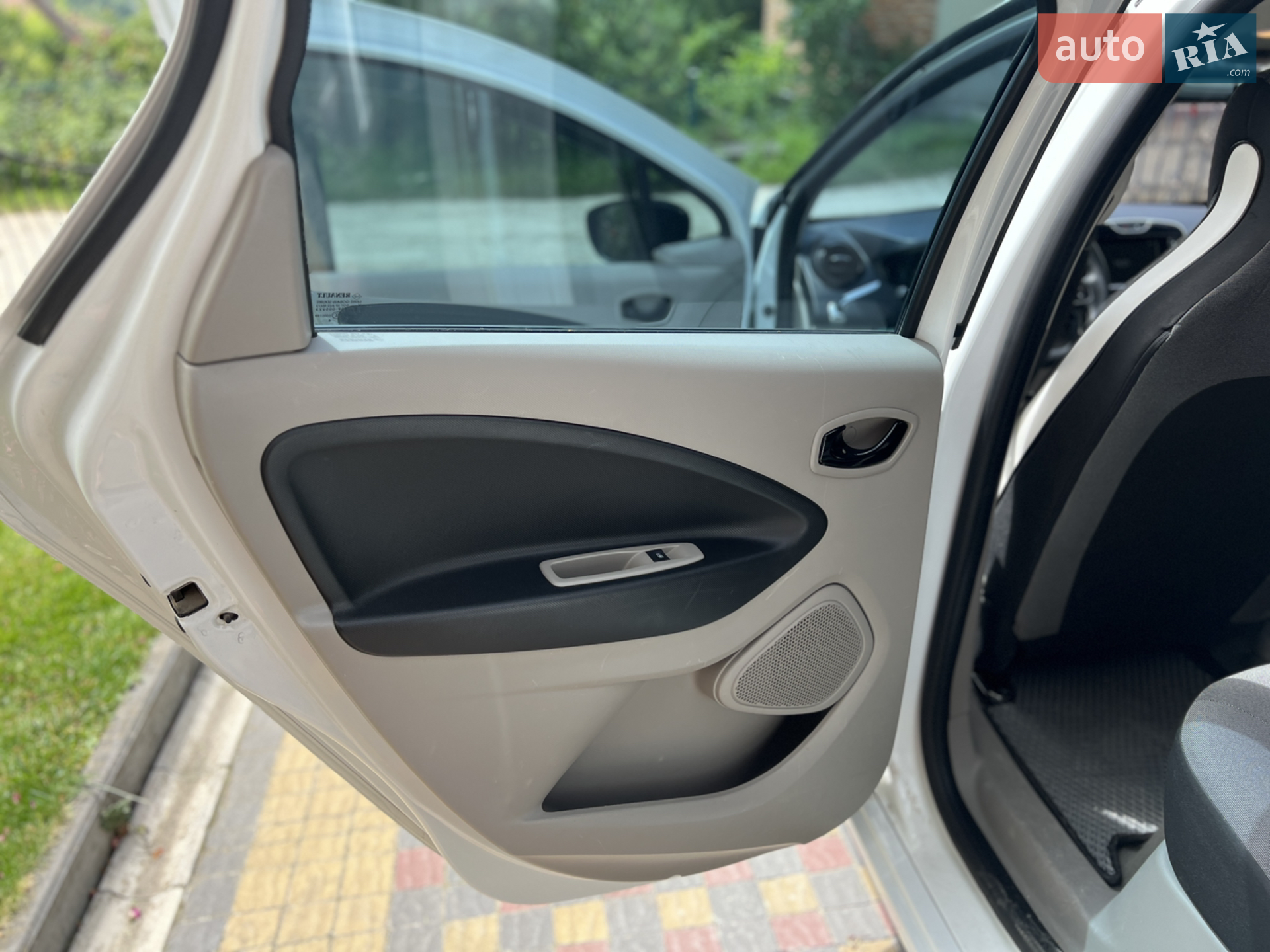 2014 Renault ZOE - мініатюра 9