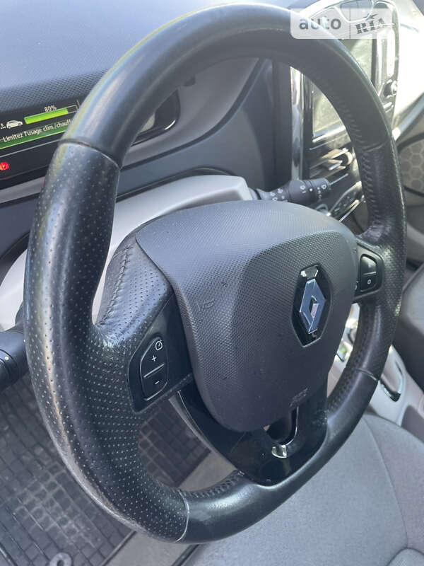 Хэтчбек Renault Zoe 2013 в Ровно