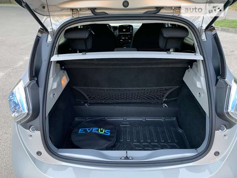 Хетчбек Renault Zoe 2018 в Львові