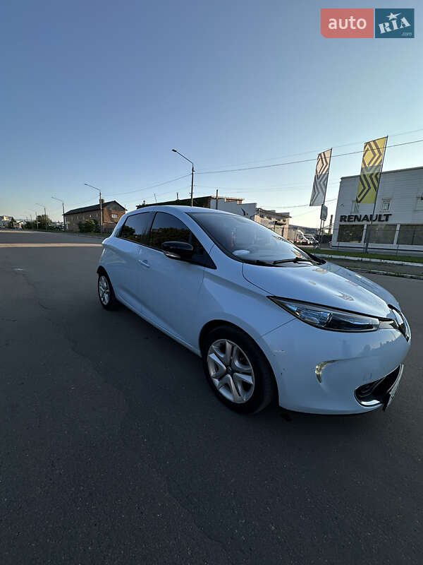 Хэтчбек Renault Zoe 2015 в Дрогобыче фото 8 Хэтчбек Renault Zoe 2015 в Дрогобыче