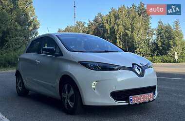Хэтчбек Renault Zoe 2014 в 