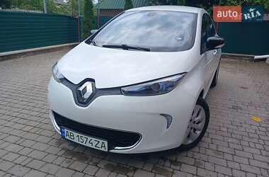 Хэтчбек Renault Zoe 2015 в 