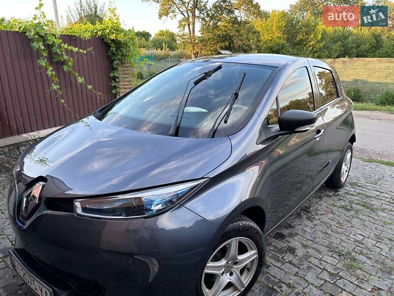 Хетчбек Renault Zoe 2017 в Кагарлику