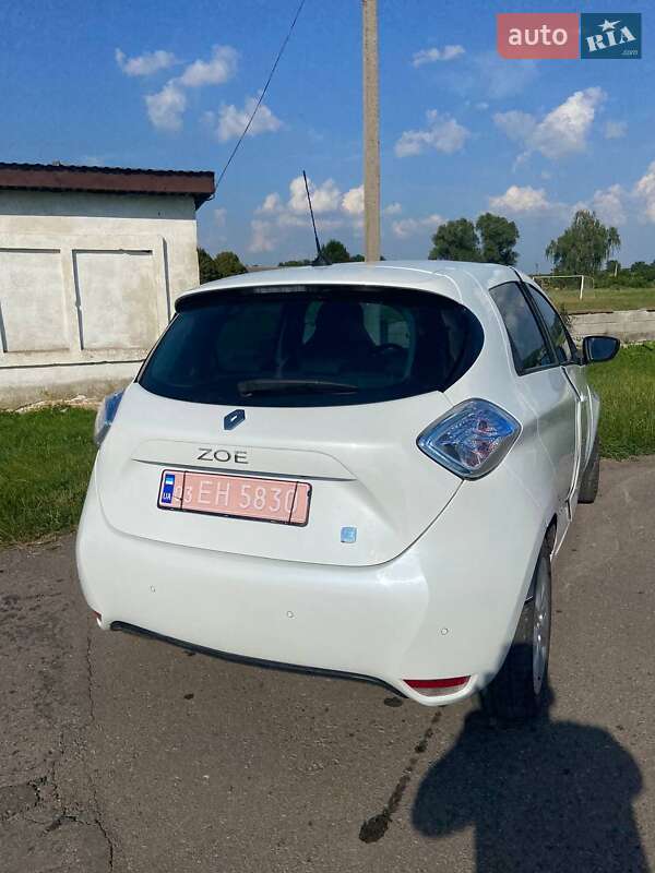 Хэтчбек Renault Zoe 2014 в Дубно