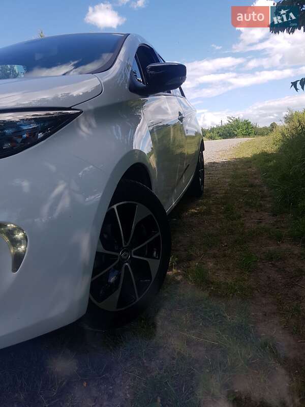 Хетчбек Renault Zoe 2017 в Дрогобичі