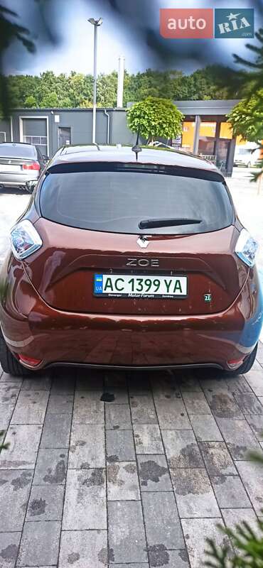 Хэтчбек Renault Zoe 2015 в Луцке