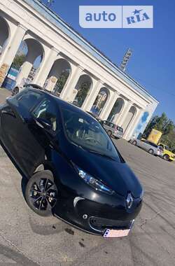 Хетчбек Renault Zoe 2018 в Ужгороді