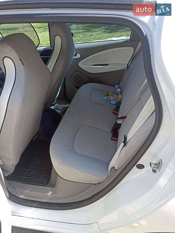 Хэтчбек Renault Zoe 2014 в Львове