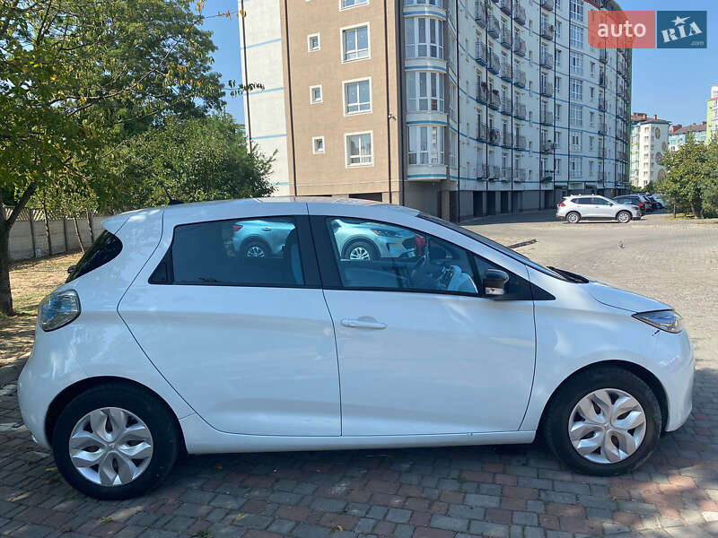 Хэтчбек Renault Zoe 2014 в Ивано-Франковске