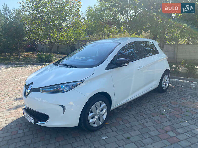 Хэтчбек Renault Zoe 2014 в Ивано-Франковске