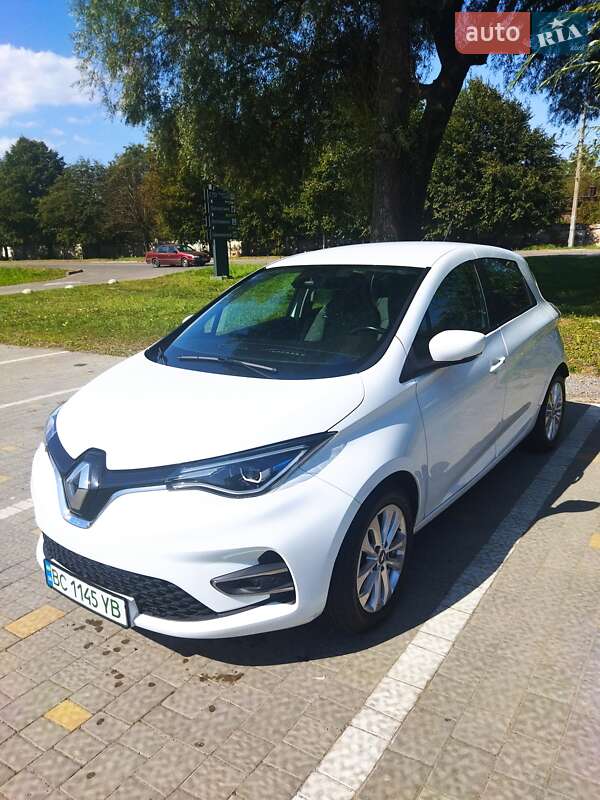 Хетчбек Renault Zoe 2019 в 