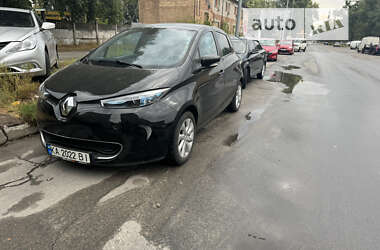 Хэтчбек Renault Zoe 2015 в Киеве