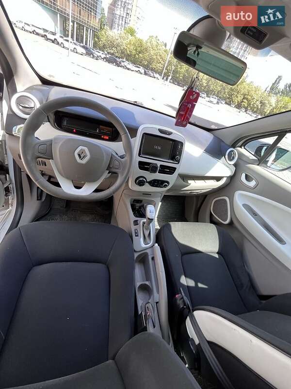 Хетчбек Renault Zoe 2015 в Одесі