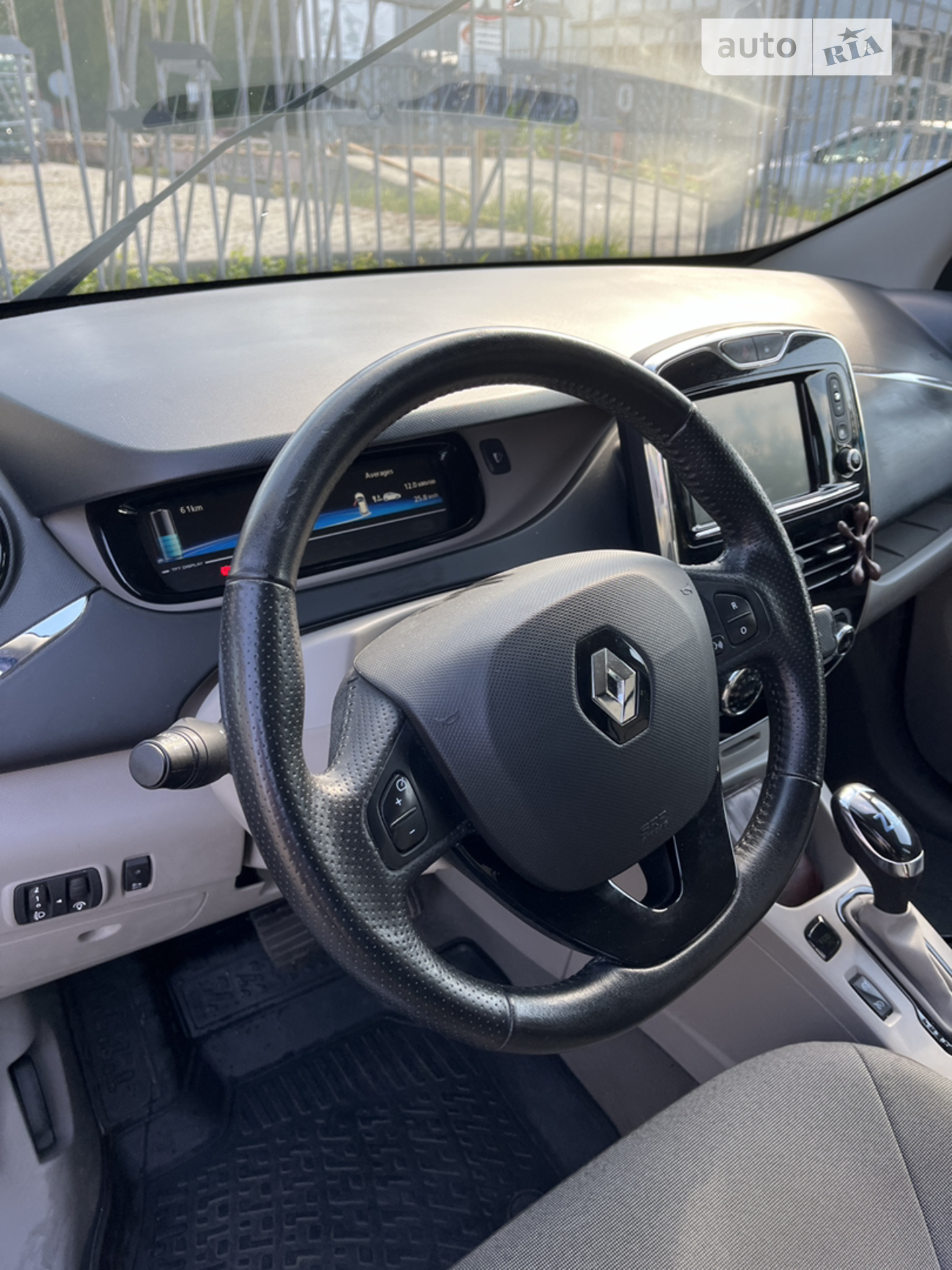 2016 Renault ZOE - мініатюра 20