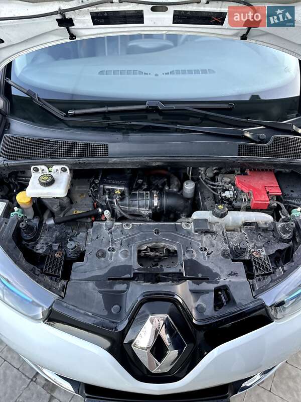 Хэтчбек Renault Zoe 2017 в Новояворовске фото 27 Хэтчбек Renault Zoe 2017 в Новояворовске