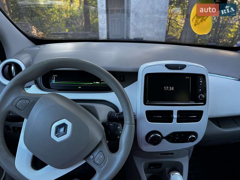 Хетчбек Renault Zoe 2014 в Тернополі