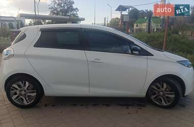 Хэтчбек Renault Zoe 2015 в Остроге