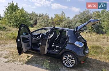Хэтчбек Renault Zoe 2014 в 