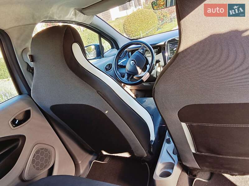 Хэтчбек Renault Zoe 2015 в Одессе фото 14 Хэтчбек Renault Zoe 2015 в Одессе