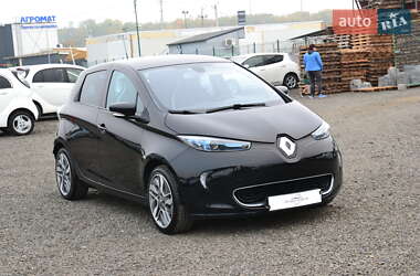Хэтчбек Renault Zoe 2016 в 