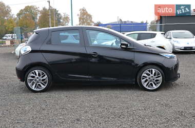 Хэтчбек Renault Zoe 2016 в 